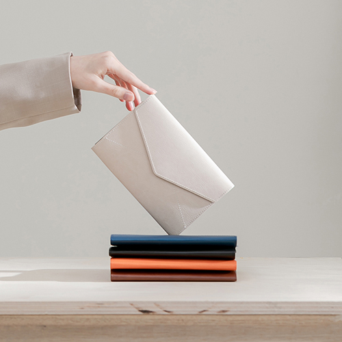 Leather���� �޸��е� (48��)